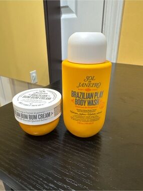 Sol de Janeiro bundle - Brazilian Play Body Wash w/Brazilian Bum Bum cream by